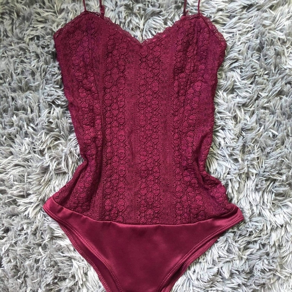 2/$15 Bodysuit- mix&match - Picture 4 of 11